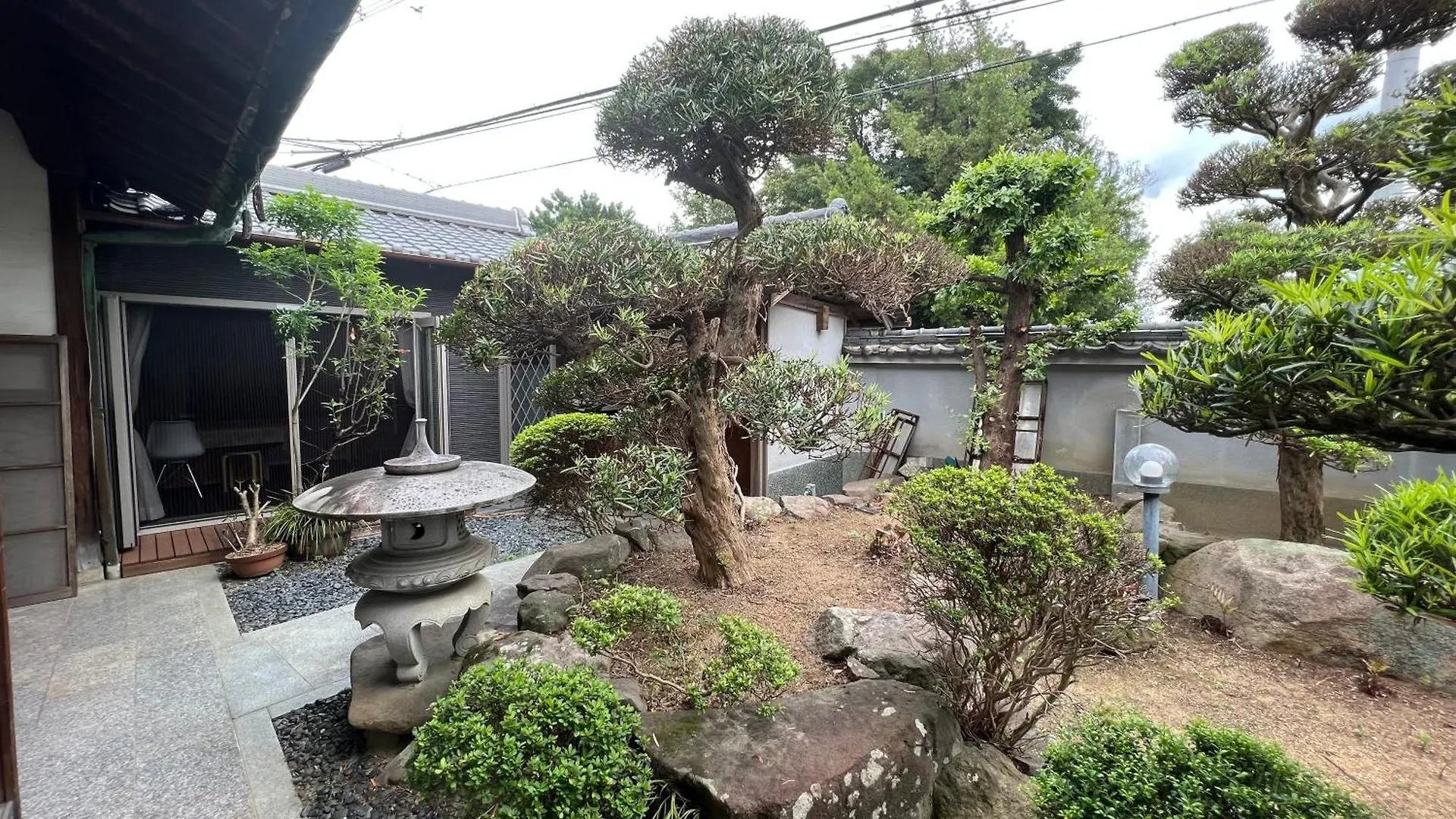 和風庭園豪邸 Villa Osaka